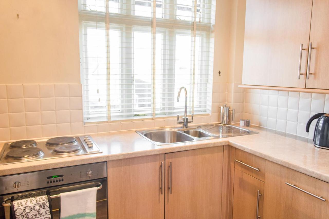 Host & Stay - York Terrace Apartments NWI Extérieur photo