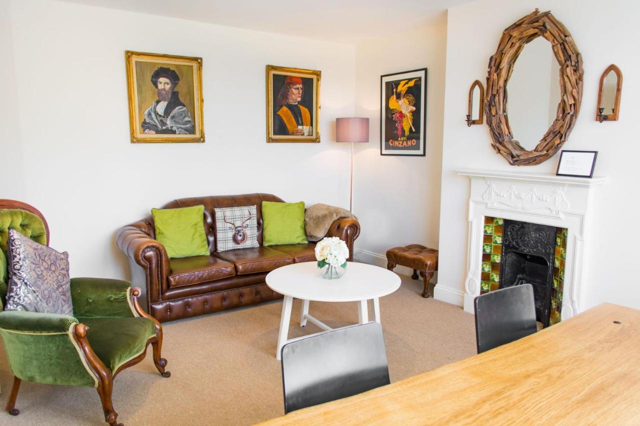 Host & Stay - York Terrace Apartments NWI Extérieur photo
