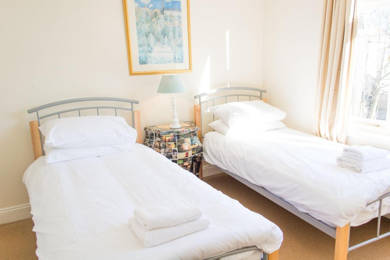 Host & Stay - York Terrace Apartments NWI Extérieur photo