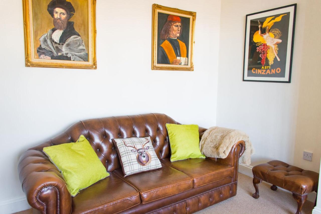 Host & Stay - York Terrace Apartments NWI Extérieur photo