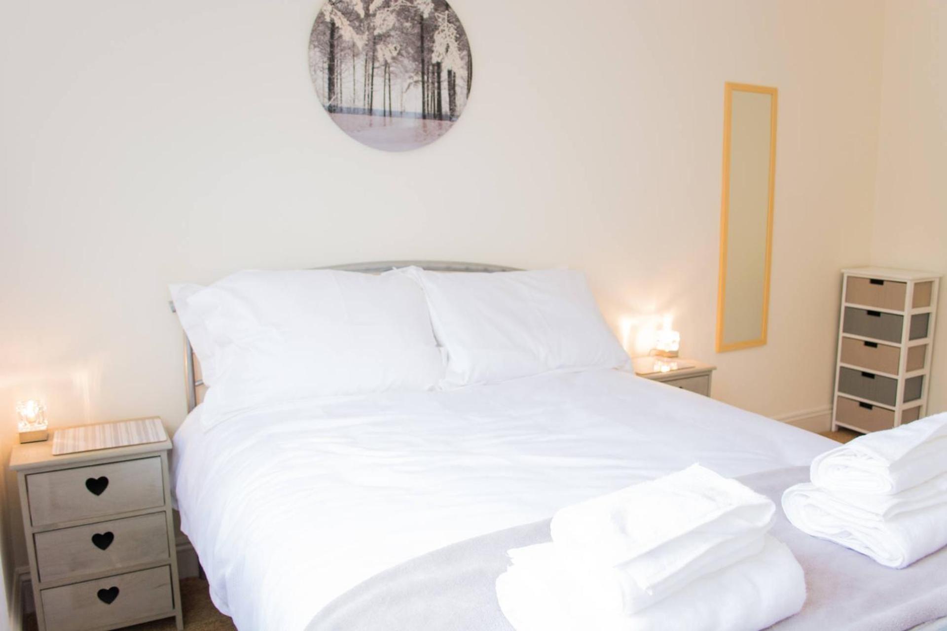 Host & Stay - York Terrace Apartments NWI Extérieur photo